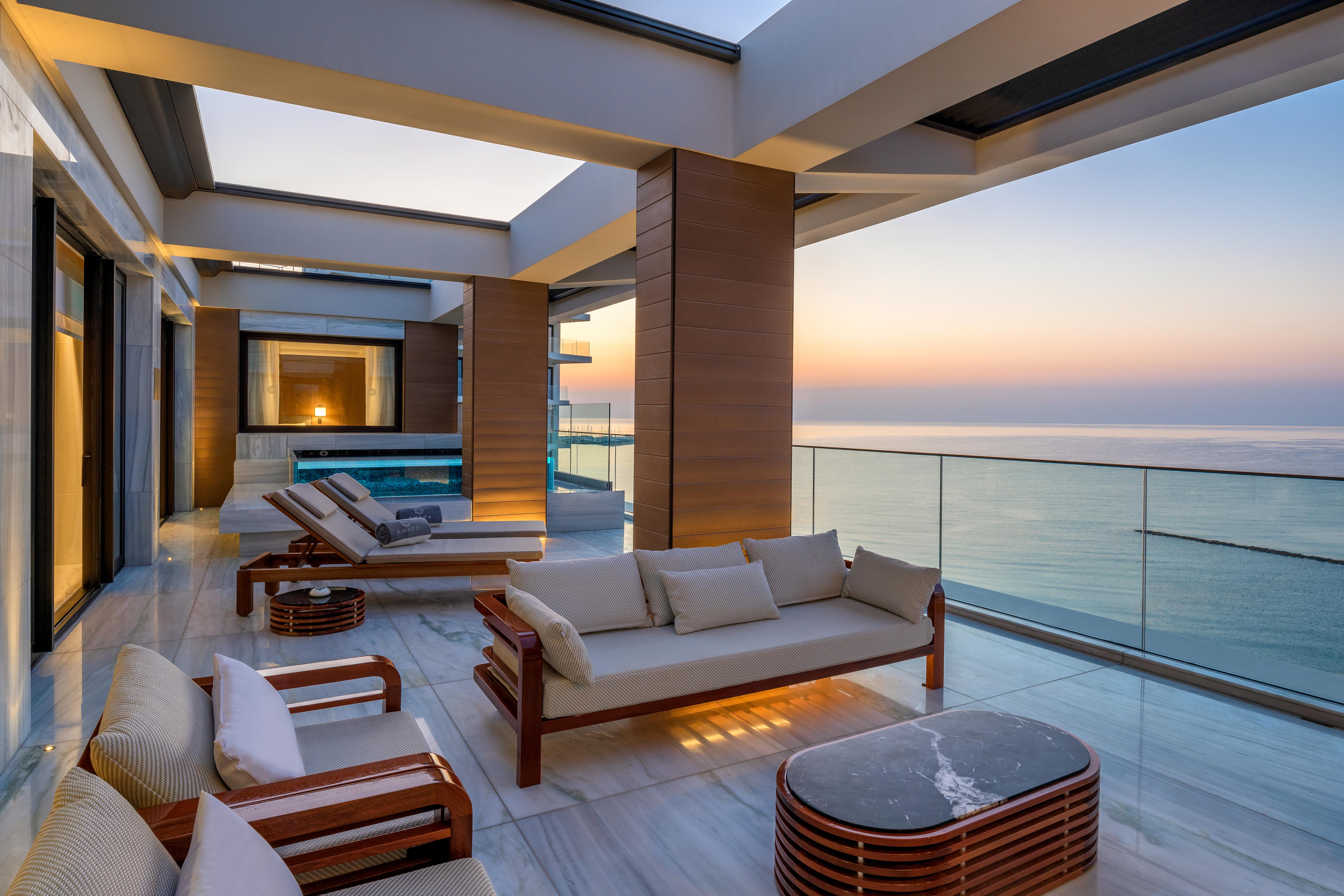 Amara - Sea Your Only View™ ليماسول المظهر الخارجي الصورة The Sky Loft