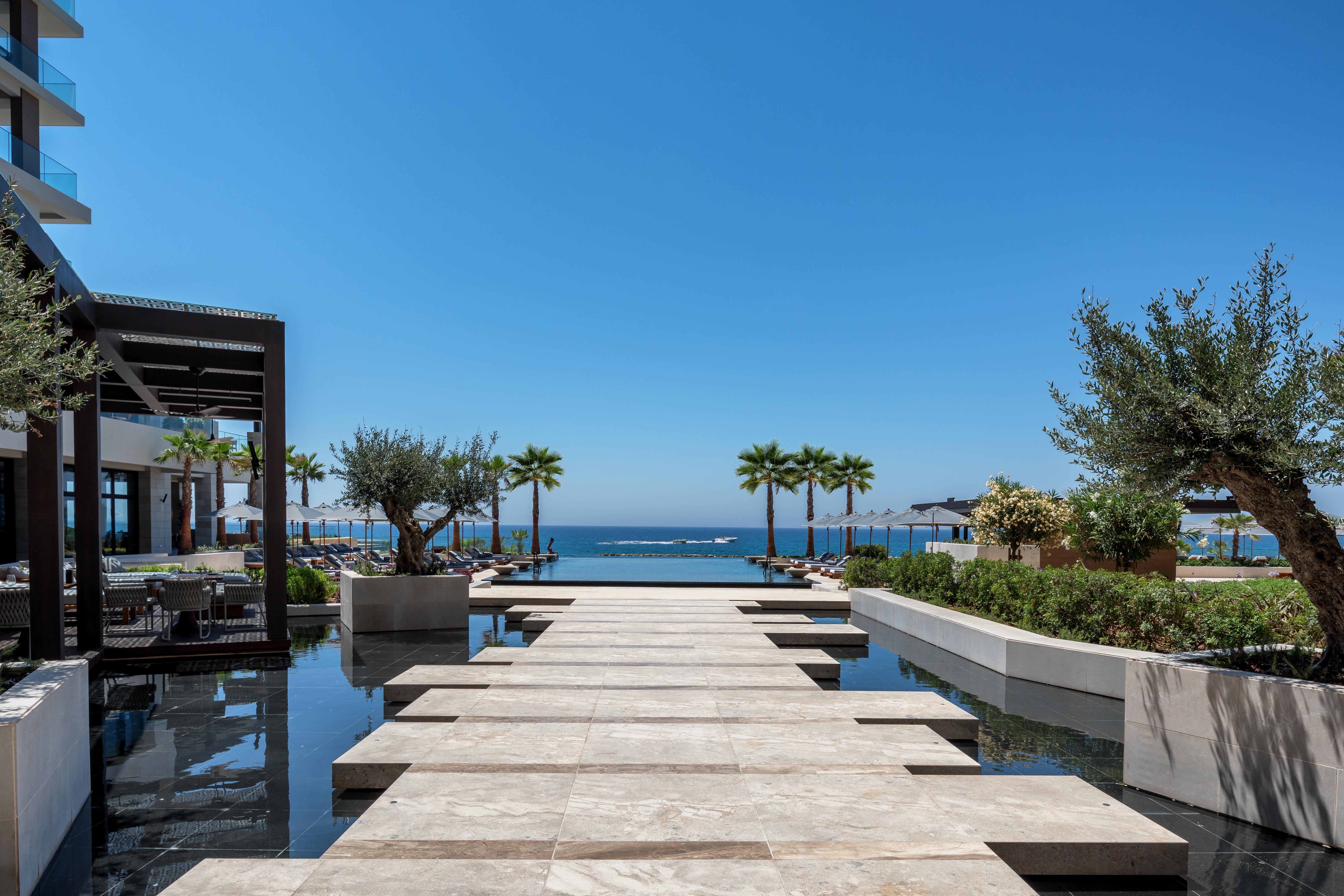 Amara - Sea Your Only View™ ليماسول المظهر الخارجي الصورة The resort's main pool