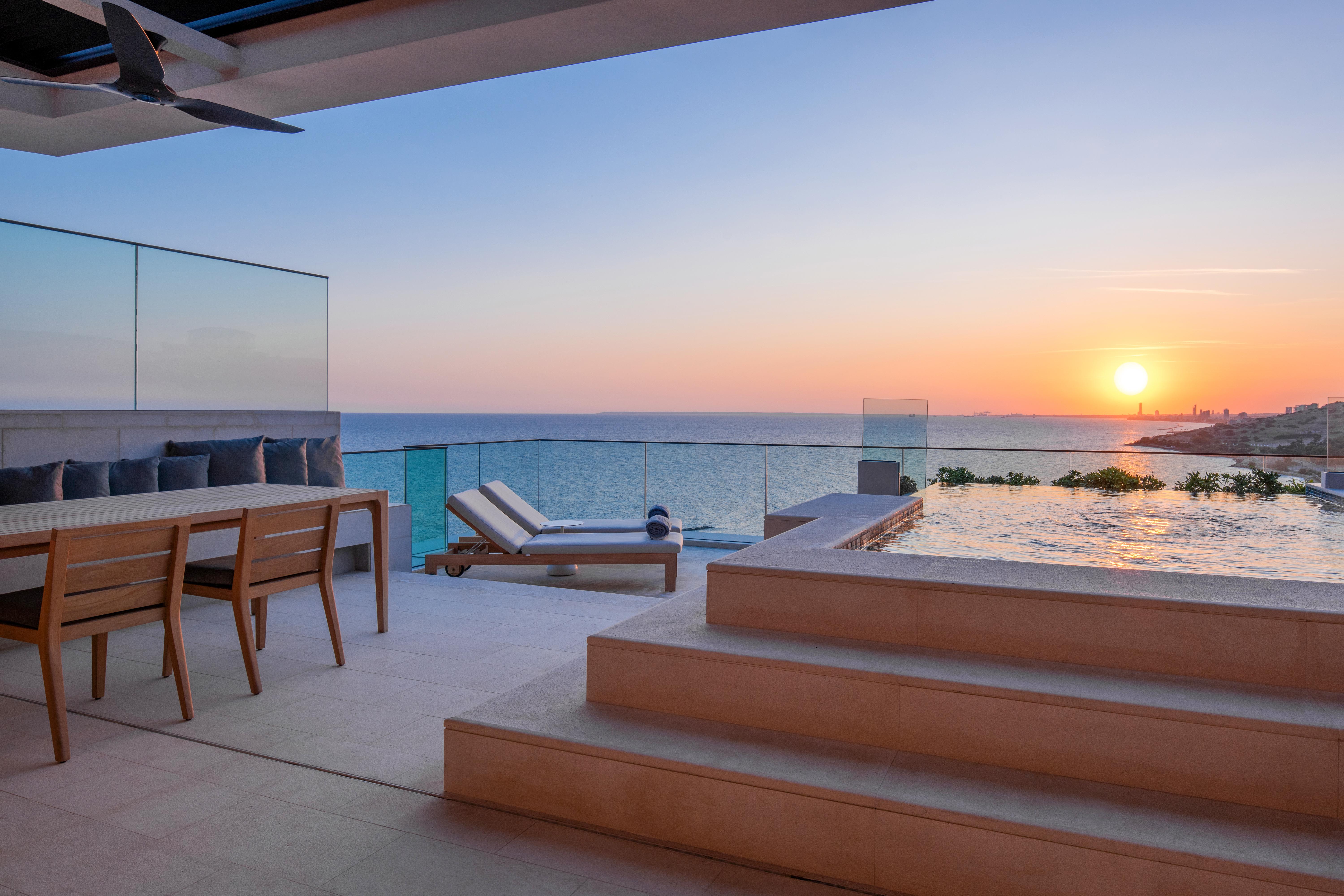 Amara - Sea Your Only View™ ليماسول المظهر الخارجي الصورة The view from the rooftop terrace