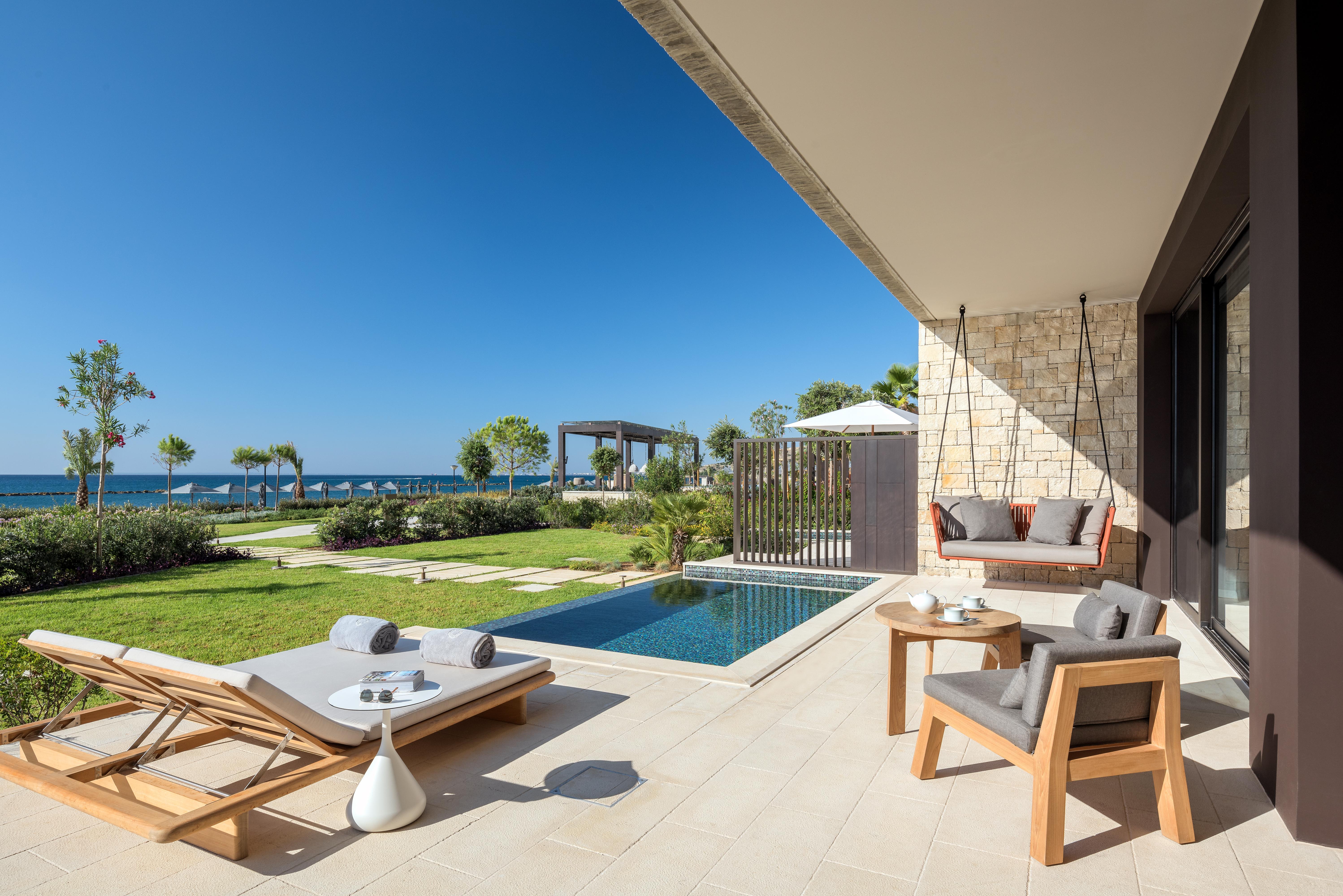 Amara - Sea Your Only View™ ليماسول المظهر الخارجي الصورة A private pool at the hotel