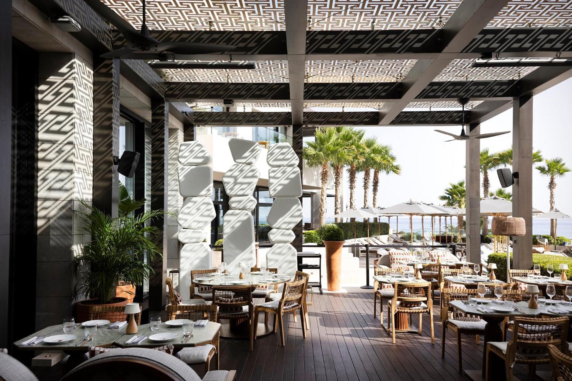 Amara - Sea Your Only View™ ليماسول المظهر الخارجي الصورة The Sky Bar